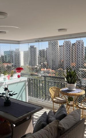Apartamento à venda com 88m², 3 quartos e 2 vagas Apartamento à venda com 88m², 3 quartos e 2 vagasSacada