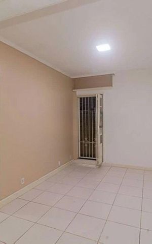 Apartamento para alugar com 75m², 2 quartos e sem vaga Apartamento para alugar com 75m², 2 quartos e sem vagaSala