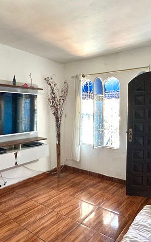 Casa à venda com 150m², 2 quartos e 1 vagaSala