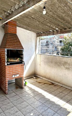 Casa à venda com 150m², 2 quartos e 1 vagaÁrea de Serviço