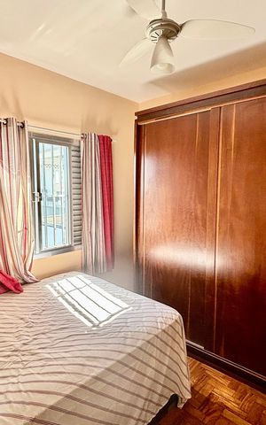 Casa à venda com 60m², 4 quartos e 4 vagas Casa à venda com 60m², 4 quartos e 4 vagasQuarto 1