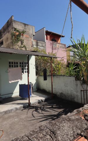Casa à venda com 160m², 2 quartos e 2 vagasÁrea externa