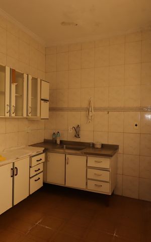 Casa à venda com 160m², 2 quartos e 2 vagasCozinha