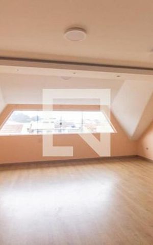 Casa para alugar com 161m², 4 quartos e 3 vagas Casa para alugar com 161m², 4 quartos e 3 vagasAtico