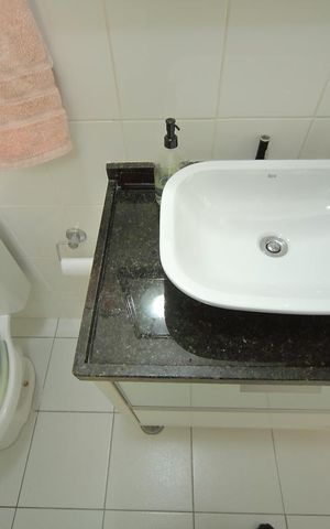 Casa à venda com 183m², 3 quartos e 2 vagasBanheiro de serviço 