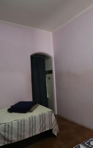 Casa à venda com 240m², 3 quartos e 2 vagasSuíte