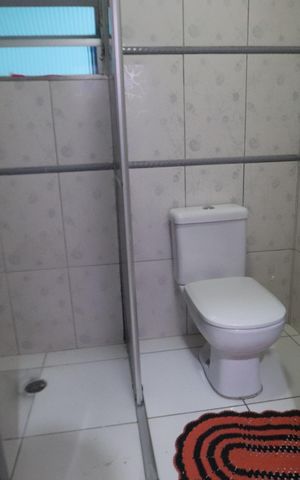Casa à venda com 240m², 3 quartos e 2 vagasBanheiro Social