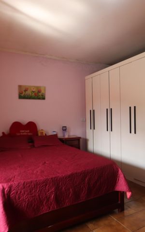 Casa à venda com 240m², 3 quartos e 2 vagasQuarto 2