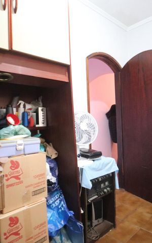 Casa à venda com 240m², 3 quartos e 2 vagasQuarto 4