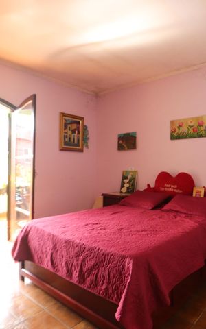 Casa à venda com 240m², 3 quartos e 2 vagasQuarto 2