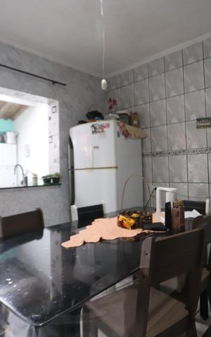Casa à venda com 240m², 3 quartos e 2 vagasCopa