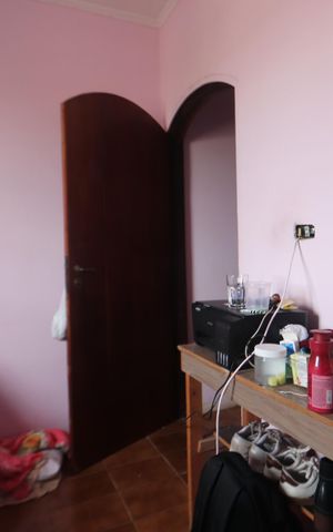 Casa à venda com 240m², 3 quartos e 2 vagasQuarto 3