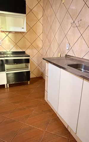Casa à venda com 528m², 4 quartos e 2 vagasCozinha