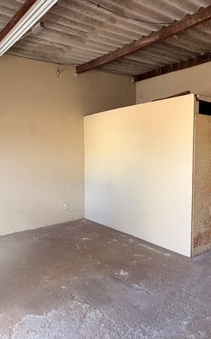 Casa à venda com 528m², 4 quartos e 2 vagasÁrea externa