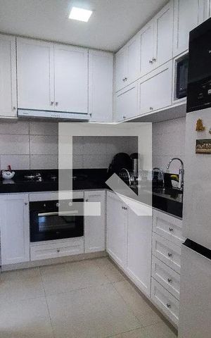 Apartamento à venda com 67m², 3 quartos e 2 vagas Apartamento à venda com 67m², 3 quartos e 2 vagasCozinha