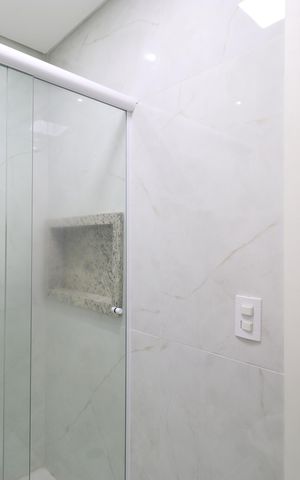 Apartamento à venda com 58m², 2 quartos e 2 vagasBanheiro Social