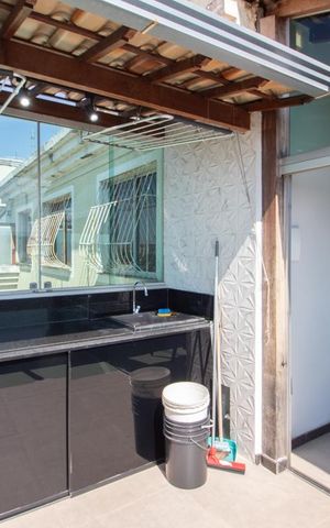 Apartamento à venda com 140m², 3 quartos e 1 vaga Apartamento à venda com 140m², 3 quartos e 1 vagaÁrea de Serviço