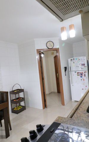 Apartamento à venda com 116m², 4 quartos e 2 vagasCozinha