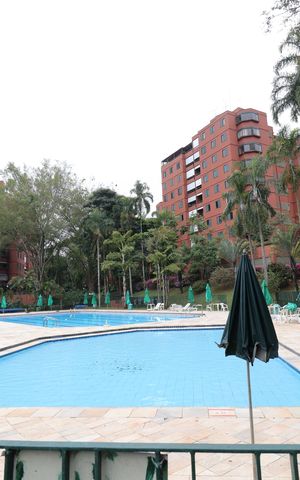 Apartamento à venda com 116m², 4 quartos e 2 vagasÁrea comum - Piscina