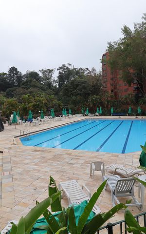 Apartamento à venda com 116m², 4 quartos e 2 vagasÁrea comum - Piscina
