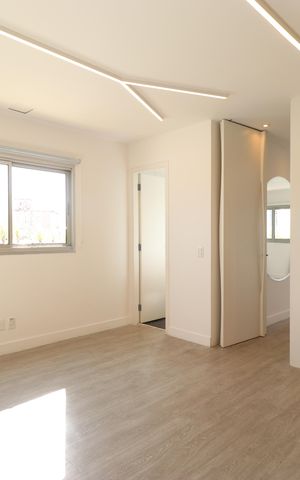 Apartamento à venda com 150m², 2 quartos e 2 vagasSuíte