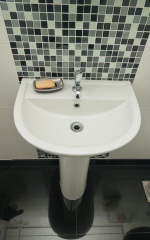 Apartamento à venda com 217m², 3 quartos e 4 vagasBanheiro de serviço
