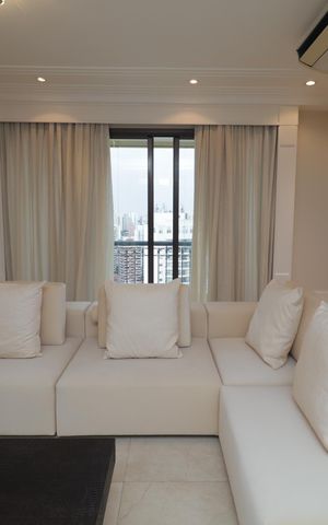 Apartamento à venda com 217m², 3 quartos e 4 vagasSala