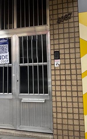 Apartamento para alugar com 67m², 2 quartos e sem vagaFachada