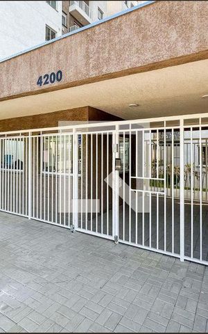 Apartamento para alugar com 37m², 2 quartos e sem vaga Apartamento para alugar com 37m², 2 quartos e sem vagaFachada