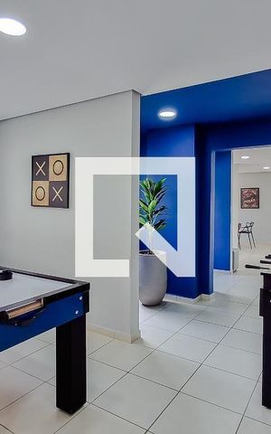 Apartamento para alugar com 37m², 2 quartos e sem vaga Apartamento para alugar com 37m², 2 quartos e sem vagaSala de jogos