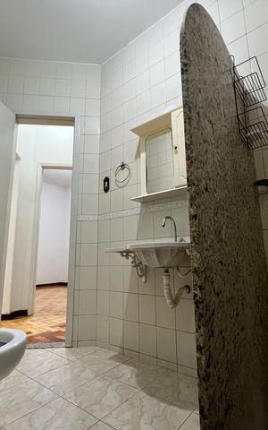 Apartamento para alugar com 85m², 2 quartos e sem vaga Apartamento para alugar com 85m², 2 quartos e sem vagaBanheiro