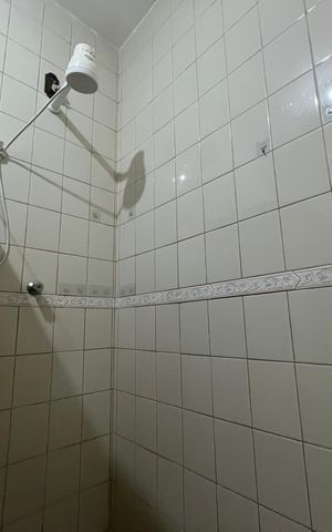 Apartamento para alugar com 85m², 2 quartos e sem vaga Apartamento para alugar com 85m², 2 quartos e sem vagaBanheiro