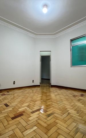 Apartamento para alugar com 85m², 2 quartos e sem vaga Apartamento para alugar com 85m², 2 quartos e sem vagaSala