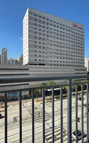 Studio para alugar com 27m², 1 quarto e sem vaga Studio para alugar com 27m², 1 quarto e sem vagaVaranda