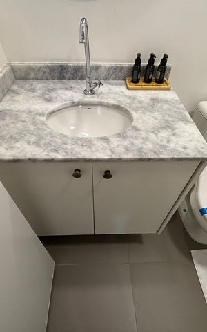Studio para alugar com 27m², 1 quarto e sem vaga Studio para alugar com 27m², 1 quarto e sem vagaBanheiro da Suíte