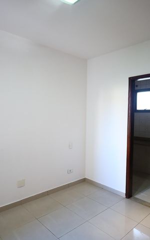 Apartamento para alugar com 100m², 3 quartos e 1 vagaSuíte 1