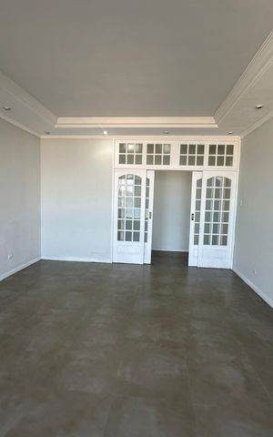 Apartamento para alugar com 158m², 3 quartos e 2 vagas Apartamento para alugar com 158m², 3 quartos e 2 vagasSala