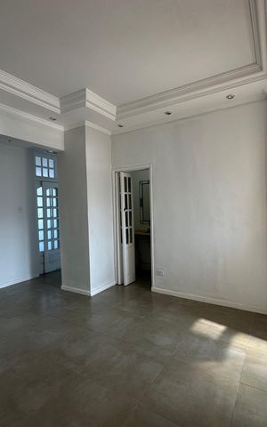 Apartamento para alugar com 158m², 3 quartos e 2 vagas Apartamento para alugar com 158m², 3 quartos e 2 vagasSala de Jantar