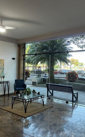 Apartamento para alugar com 158m², 3 quartos e 2 vagas Apartamento para alugar com 158m², 3 quartos e 2 vagasHall social