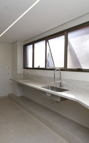 Apartamento para alugar com 340m², 4 quartos e 4 vagasCozinha