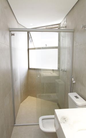 Apartamento para alugar com 340m², 4 quartos e 4 vagasBanheiro 5