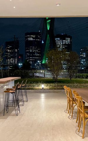 Apartamento para alugar com 186m², 3 quartos e 2 vagas Apartamento para alugar com 186m², 3 quartos e 2 vagasÁrea externa