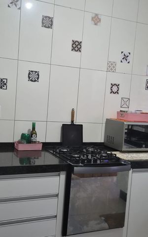 Casa à venda com 100m², 5 quartos e 1 vaga Casa à venda com 100m², 5 quartos e 1 vagaCozinha casa 1