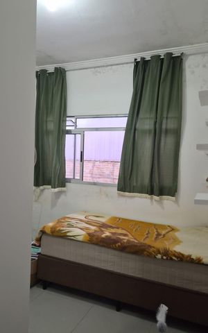 Casa à venda com 100m², 5 quartos e 1 vaga Casa à venda com 100m², 5 quartos e 1 vagaQuarto casa 1