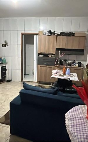 Casa à venda com 100m², 5 quartos e 1 vaga Casa à venda com 100m², 5 quartos e 1 vagaSala/Cozinha Casa 2