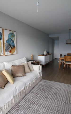 Apartamento à venda com 77m², 2 quartos e 1 vagaSala