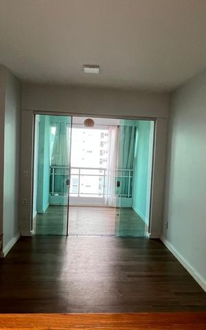 Apartamento à venda com 160m², 3 quartos e 3 vagasSala