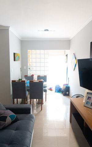Apartamento à venda com 56m², 2 quartos e 1 vaga Apartamento à venda com 56m², 2 quartos e 1 vagaSala