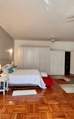 Apartamento à venda com 460m², 5 quartos e 2 vagas Apartamento à venda com 460m², 5 quartos e 2 vagasSuite da cobertura
