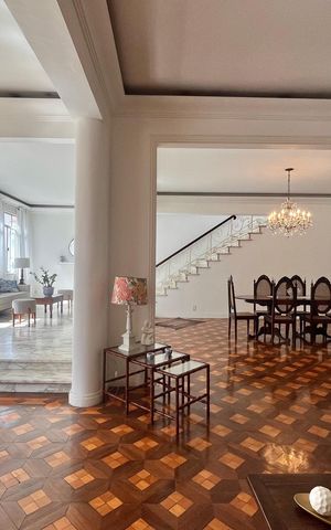 Apartamento à venda com 460m², 5 quartos e 2 vagas Apartamento à venda com 460m², 5 quartos e 2 vagasSala